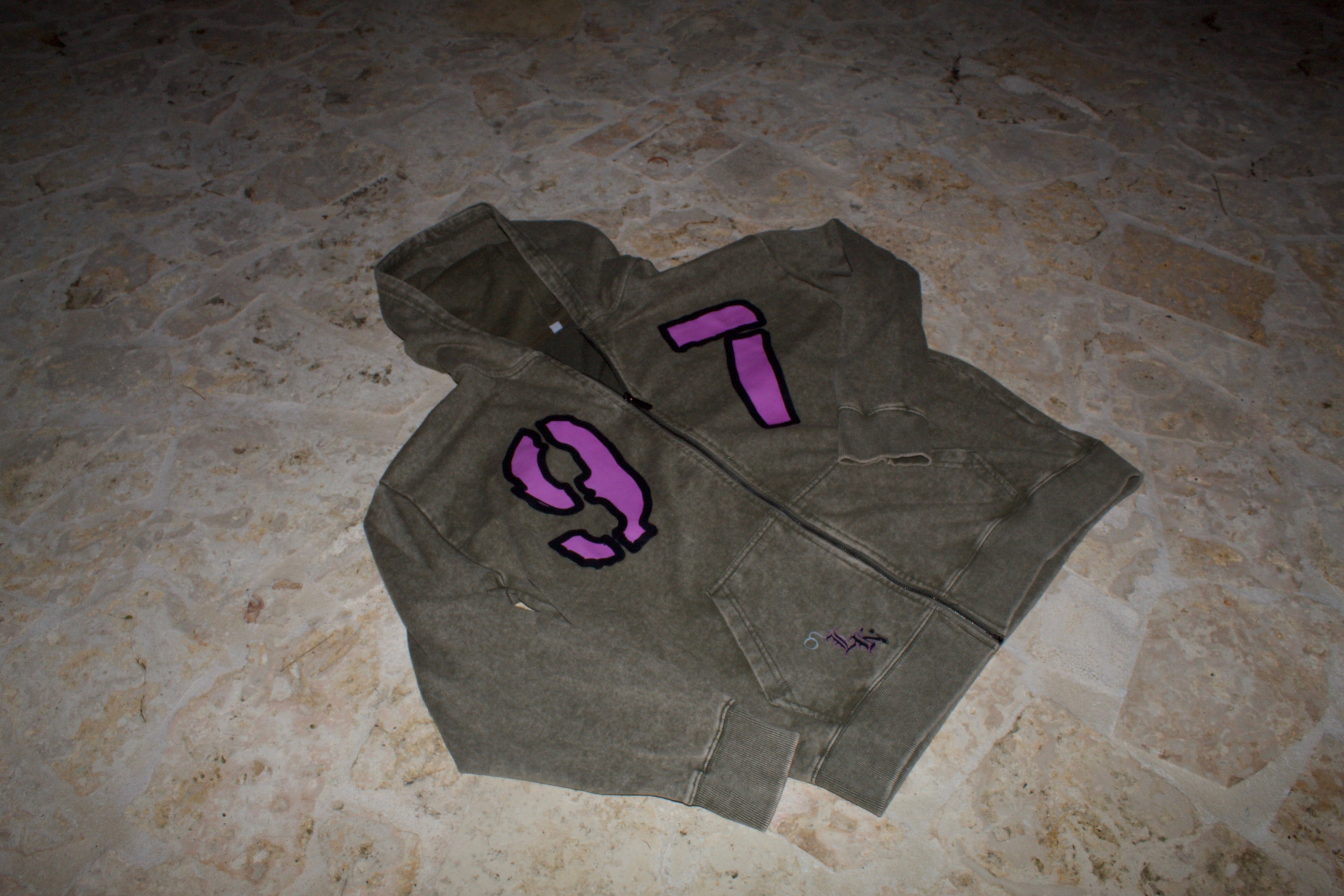 Green washed zip up hoodie 97